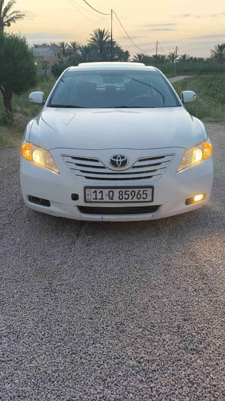 السلام عليكم من رخصه الادمن تيوتا كامري للبيع موديل 2009 خليجي فول مواصفات اعلا فئه GLX  واحد علا واحد فتحه سقف برده خلفيه حساسات خلفيه كامره اشاير بالمري كشن كهرباء صدر امامي خلفي جديد تخم تاير جديد كهربائيات كلها شقلله بيها بنيد وجاملغ امامي الايسر وجاملغ خلفي الأيمن صبق بدون دواخل بدون معجون بدون ظربه مكان السياره الانبار الحبانيه السعر 105 وبيها مجال بسيط مكلف بلنشر اتصل علا الرقم الي بلمنشور رقم الهاتف ((***********))(***********
