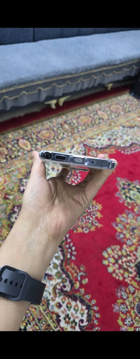 نوت 20 الترا للبيع مكفول كفاله عامة بس شاشة يرادله فقط وكفت فجأة ومبدل بي ضهر اصلي بلادي ذاكرة 256 شرق اوسط دبل شريحة ابيع هلموجود كامل ملحقات مثل ما موضح بلصورة جان يشتغل عندي وفجأة طفت فحصتها اكثر من مصلح كال يرادله شاشة فقط رايدة ب 130 الف وبي مجال اي استفسار راسلوني علخاص مكاني بغداد


**إذا كنت صاحب هذا الإعلان وتريد حذفه لأي سبب، رجاءا أرسل رسالة إلى الدعم الفني**