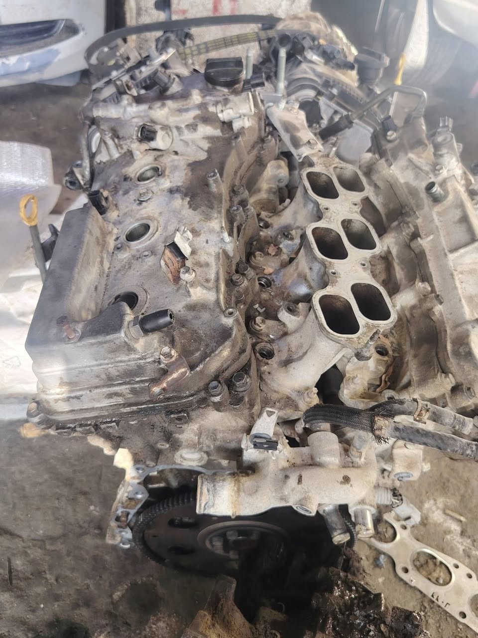 السلام عليكم مكينه افلون جديده شغاله فاره يطغ
***********
مكاني حله
