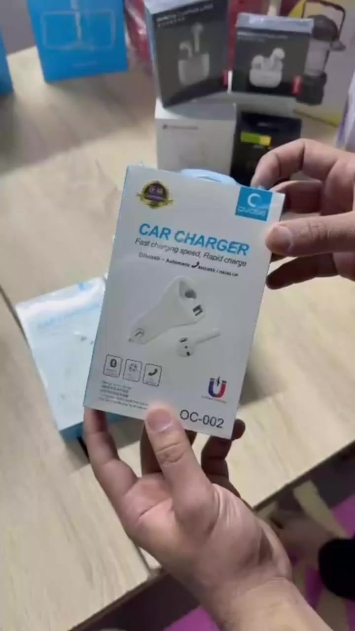 بسم الله الرحمن الرحيم 
توفر عدنا شاحن سيارة USP وايربود بنفس الوقت أوربي جديد غير مستخدم السعر فقط ٥٠٠٠ ألف دينار التوصيل داخل مدينة بلد ألف دينار فقط للحجز والاستفسار واتساب ***********
