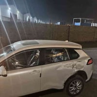 للبيع كورلا كروز ٢٤ ماشيه ١١الف  بسمي السياره  على حادثه بدون دواخل ول...