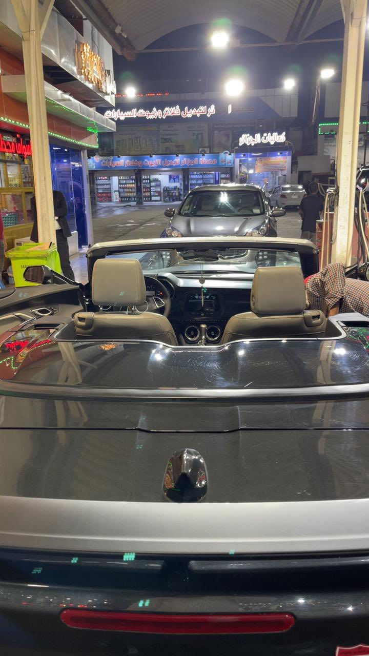 سلام عليكم كمارو للبيع موديل ١٧سياره سرقه ضفيره محرك ٤سلندر صبغ حزام بدون حادث والبجم محدث ١٩بدًون لغد وشواصي وايرباك
