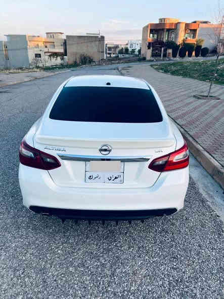 السلام عليكم 
للبيع نيسان التيما موديل 2018
رقم دهوك بسمي 
سعر  117 ورقه 
عليها غرامات مرور ٣٨٠ الف ينزل من سعره
رقم  قديم سنويه فحص وهزه كله جديد
مكينه وكير وتبريد كله بشرط وين ماتريد افحص
محرك 2500 المرغوب اربعه سلندر
مواصفات SR فول عدا فتحه
رادار امامي وخلفي وجانبي كله شغال شرط
بصمه 
ابواب بصمه 
صندوق بصمه
كشنات جلد
تحديد سرعه
تشغيل عن بعد 
شاشه وكاميرا
وبعد بيها مواصفات 
سيارا بيها جاملغ امامي + بونيت صبغ بدون دواخل
رقم شاصي موجود مع صور 
سيارا احلى من صور سيارا نظيفه ما بيها مصرف
حجر كزوز بشرط
هاتف اسيا ***********
هاتف كورك *********** واتساب
هاتف كورك *********** واتساب
عنوان سياره قضاء عقرة بعيده عن اربيل وموصل ساعه دهوك, العراق
