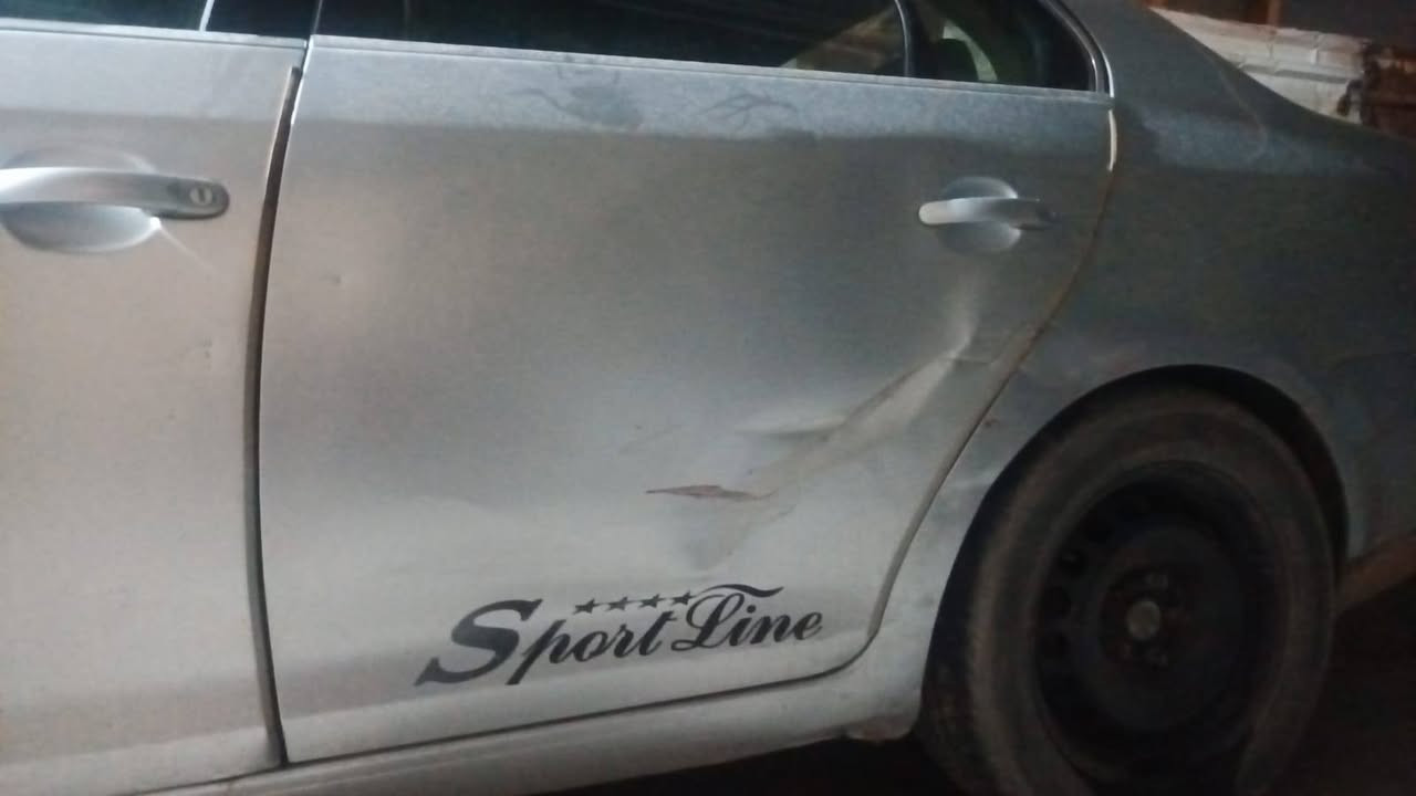 فولكس فاغن جيتا ٢٠٠٩ للبيع 

ديالى مشروع وطني سنوية ٢٠٢٧ باسمي شخصيا..
خمس سلندر مكينه ٢٥٠٠ مواصفات SE فول.. وارد امريكي حادث امامي بدون دواخل .. ثلاث قطع صبغ + تبديل جاملغ ايمن حاوية نفس اللون مطابق.. 
بيها حادث خفيف قبل ايام بالباب الخلفي جهة السايق كما موضح بالصورة.. 

#نقص تبريد فقط ليك بالبواري.. 
صدر جديد قبل اسبوع مشدود... 

#السعر 57 وبيها مجال للشراي 

#العنوان بغداد الزعفرانية.. 
***********
