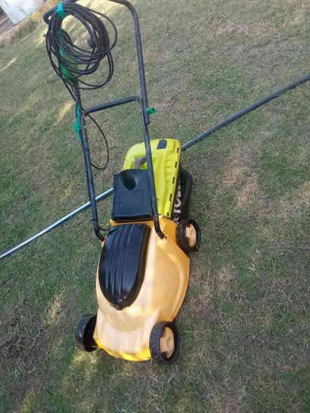 متوفر بابل ورديه خارج البحمير،،***********
