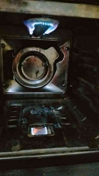 طباخ مستعمل نضيف 90وبي مجال للاستفسار ***********واتس ديوانية
