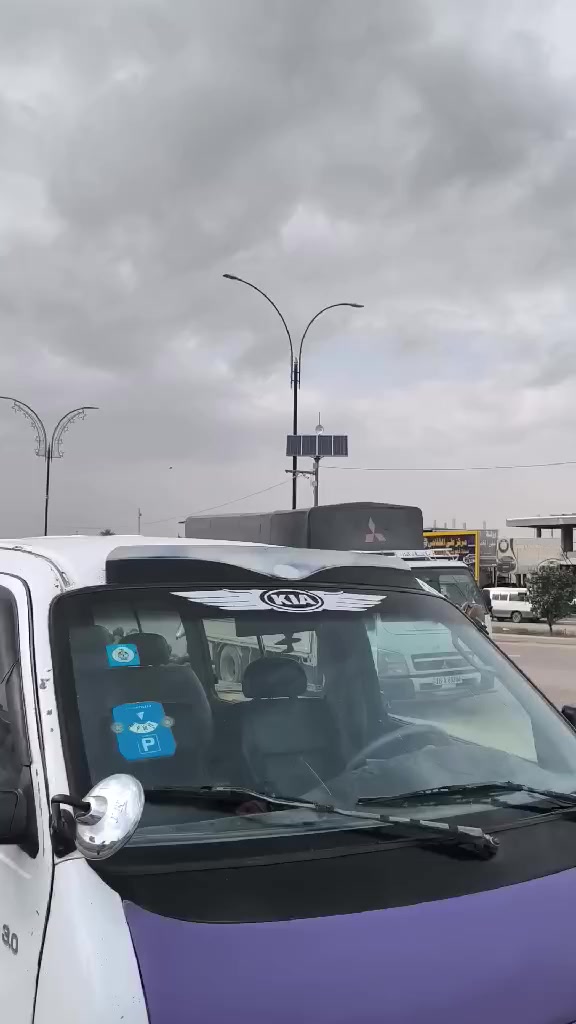 سلام عليكم  سياره للبيع بريجو نضيفه السياره موديل 1997  وجهزه على اخر حبايه من مكينه من كير من كهربيات من حداديه سنويه لل 31
‏‪0777 852 5963‬‏
