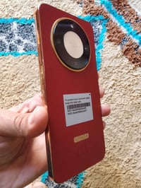 شباب تليفون جديد مستعمل ١٠ ايام فقط نظافه 100\100 سعره ٣٤٠ الف والشراي...