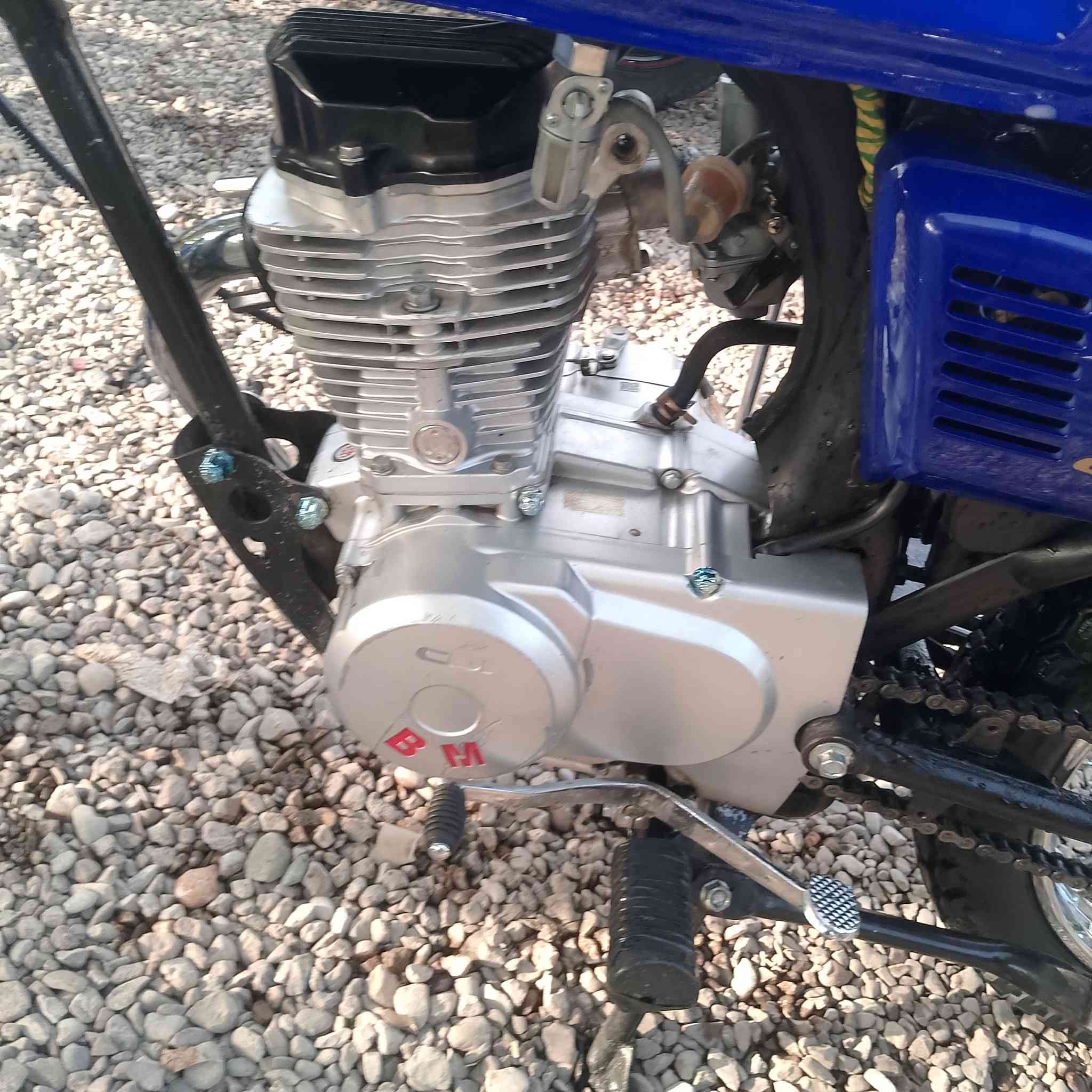 السلام عليكم 
دراجه البيع كلك  
تعميرجديد
2025 
مكينه نامه بيم 
سعر 550وبيه مجال 
مكينه خير من الله 
شلعه معدل 
لا تنقيص لا تبخير  
اتصال لم شراي لا يتعبني 
***********
