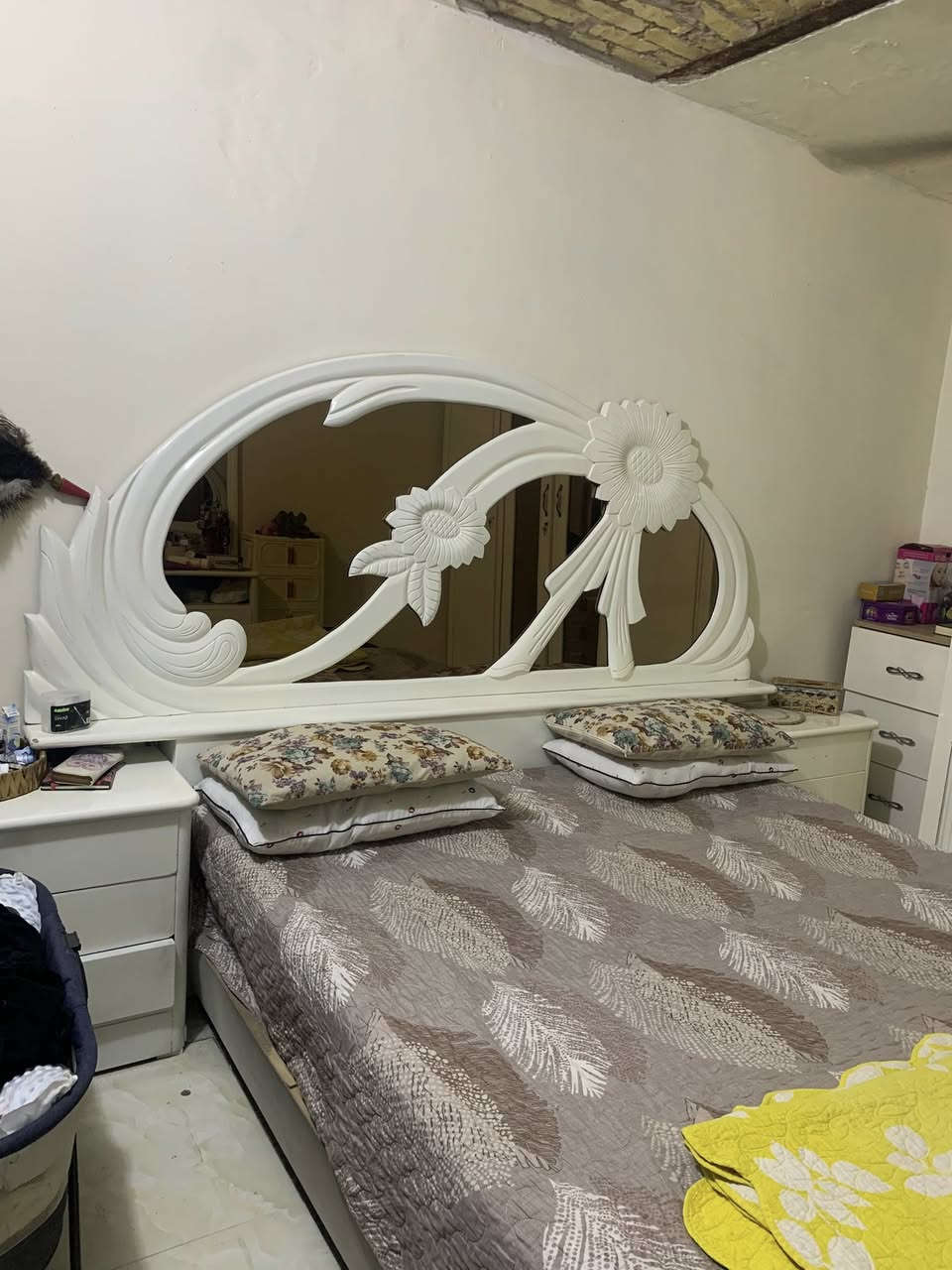 غرفة نوم صاج صبغ حراري الكنتور ضخم اربع بيبان


**إذا كنت صاحب هذا الإعلان وتريد حذفه لأي سبب، رجاءا أرسل رسالة إلى الدعم الفني**