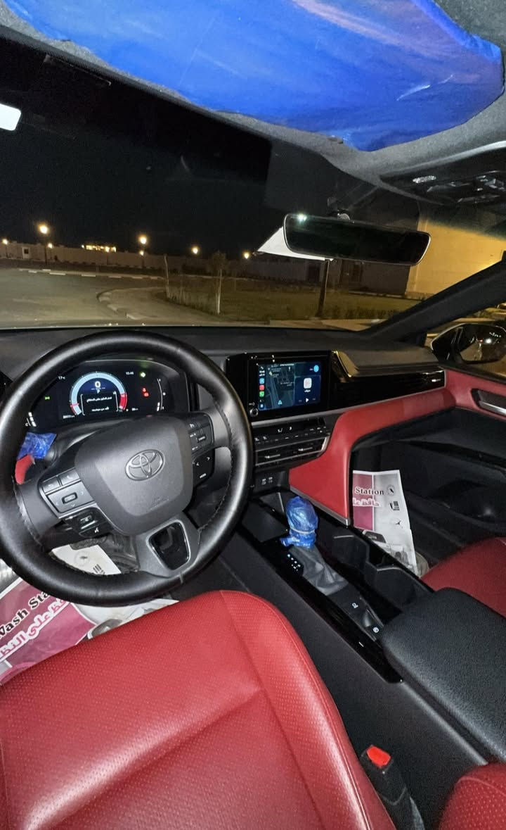 للبيع كامري  بانزين فقط  2025 موصفات LE 
رقم اربيل تحويل باسمي 
موصفات معروفه فتحه سقف سياره مكفوله من  كلشي بدون اي ضرر او شخط اخت زيرو ماشيه 19 الف 
للاستفسار او تواصل على رقم التالي 
***********
