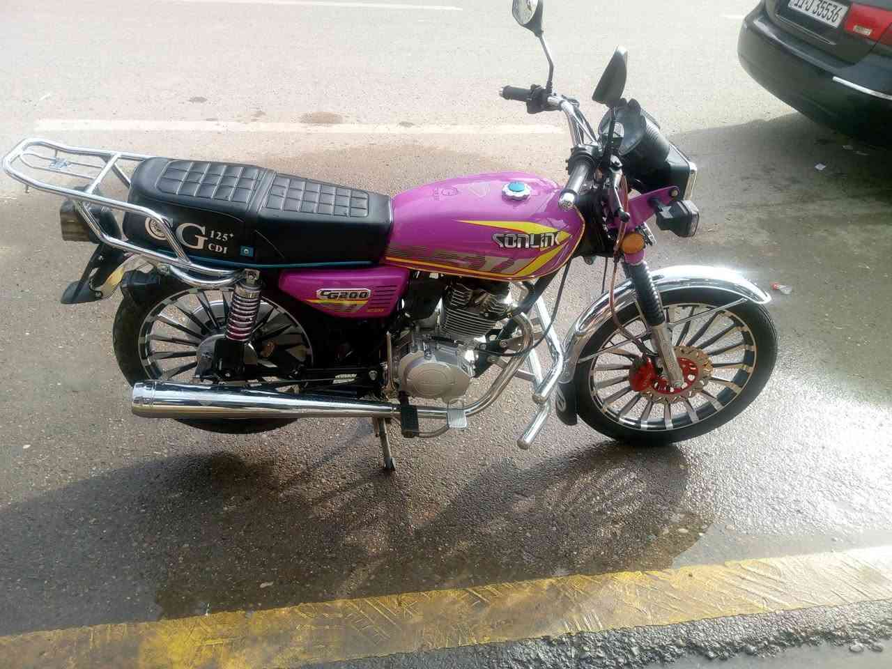 سيفان 25 ماشيه 200 قبل اسبوع ماخذه شريكه زيرو مكاني بعقوبه التحرير ***********
