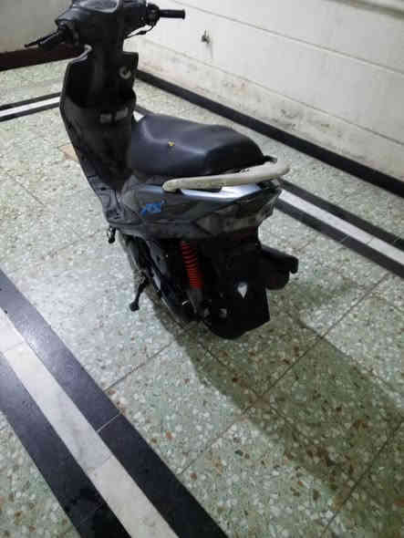 السلام عليكم دراجه ماكس عدله للبيع مال رمبه صارلها 22 يوم نازله مكفوله كفاله عامه مكاني مدينه الصدر***********
