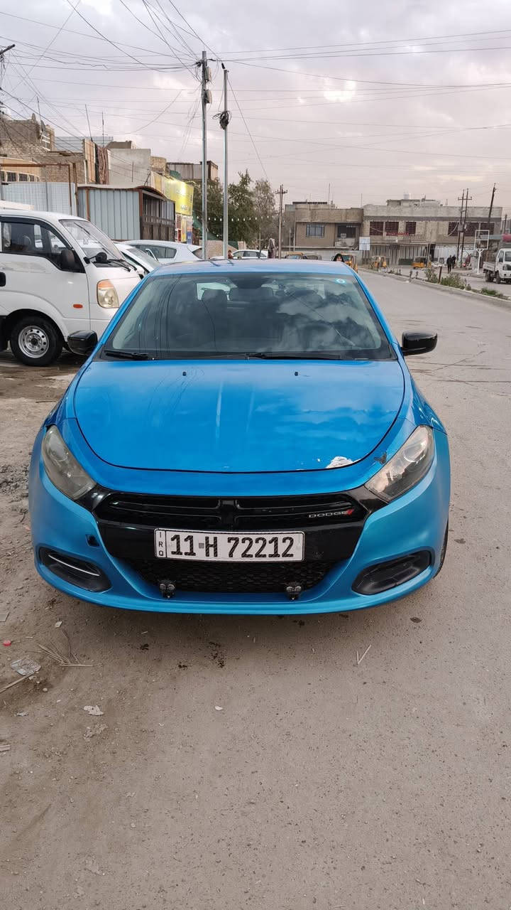 السلام عليكم دوج دارت موديل 2016 وارد امريكي السيارة بسمي تحويل مباشر كير مكينه كهربائيات كله شغال سياره حادثه فيضانات ومثل ما موضح بل صورة وبيه باب الصدر مدبل بدون دواخل وباب السائق مصبوغ حدادية 70% دبلات جدد اذاين جدد مكاني بغداد الشعب ***********سعره 80وبيه مجال
