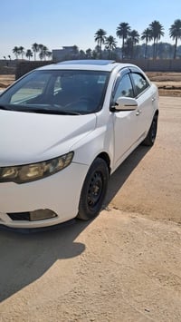 بدون حادث • ١٦٠٠ • فتحة سقف