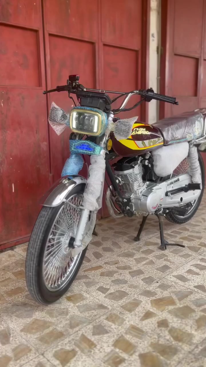 السلام عليكم نامي برو موديل 2025 شوفت عينك صار 3 اشهر طالع من الشركه نضافه فول كلشي بلادي السعر 700 بي مجال بسيط الرقم *********** مكاني كركوك
