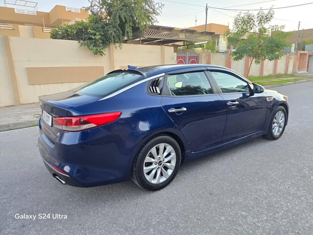 للبيع
سعر 135$
كيا اوبتيما 2018 ( LX ) بلو 
وارد امريكي  ماشية 97ألف
 محرك 4سلندر حجم 2400 كير اوتوماتيك شرط المحرك والكير 
رقم نينوى دولي رقم وسنوية جديد بأسمي شرط التحويل 
بيها كوبون بانزين ⛽️ 
🚫 ضررها جدا خفيف صبغ دعامية خلفية  فقط بدون دواخل بدون اربكات الحوض سليم 
مرفوق صورها بأمريكا مع الصور 
مواصفات Lx
 كشنات جلد وكهرب 
حساس ضغط الاطارات شاشه كبيره كامرا 
 رادارات جانبيه  شاشه اعطال  كامره داخليه 
 اشاير بلمري فول تحكم ستيرن كروز سرعة مانع انزلاق 
ثلاث وضعيات قياده ( ايكو / نورمال / سبورت )
موصل الايسر 
***********
***********
