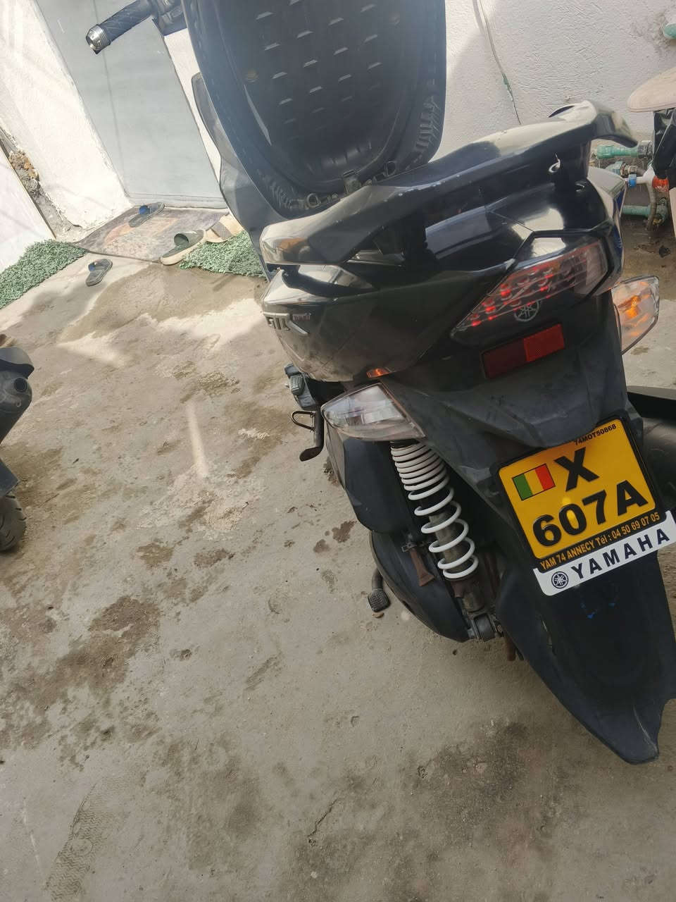 سلام عليكم درجة للبيع مال رمبه صارله شهر ويومن من نازله من رمبه مكاني دولعي شراي خاص ***********
