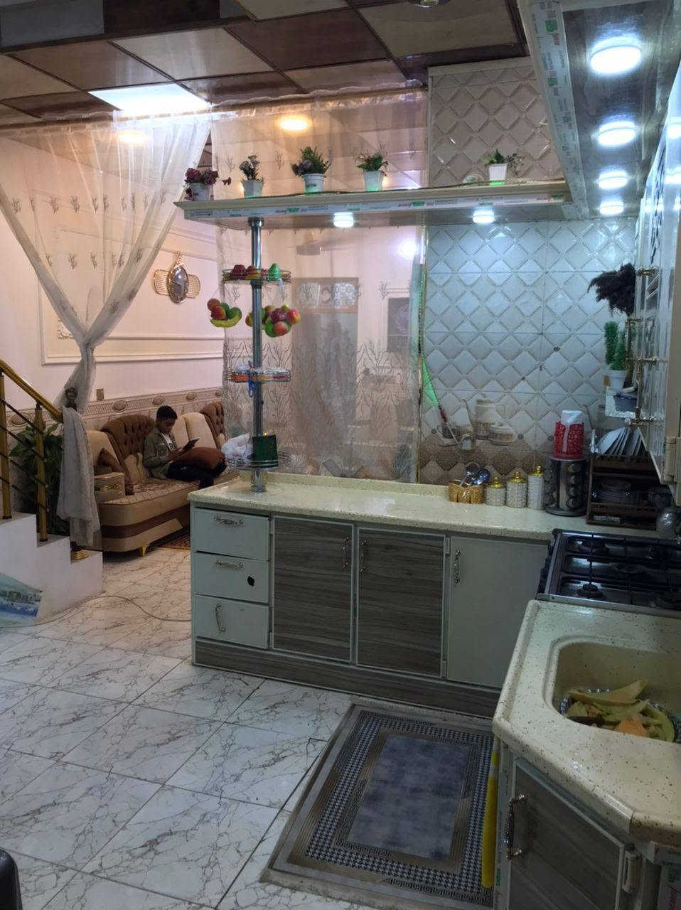 مرخصة الادمن سلام عليكم بيت طابقين البناء درجه أوله  مساحة100 ركن للبيع طابو زراعي  مقابل قرية الغدير بل مطحنه  سعره 85وبي مجال الشراي ماي فول وكهرباء خطين فوك وحد وجوه وحد وخط مولده بيت كامل ويا بس الكاونتر يبقه
غير متواجد فيس 
*********** الاتصال
*********** واتساب
