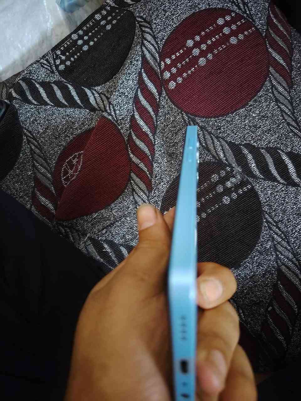 Realme Note 50 
موبايل نوت 50 للبيع 
ذاكره 128
رام 8 
جهاز نضيف كدام العين 
سعر 115وبي مجال 
جهاز شرط ما مفتوح 
شراي اتصل عل رقم 
***********اسيا
***********كورك
