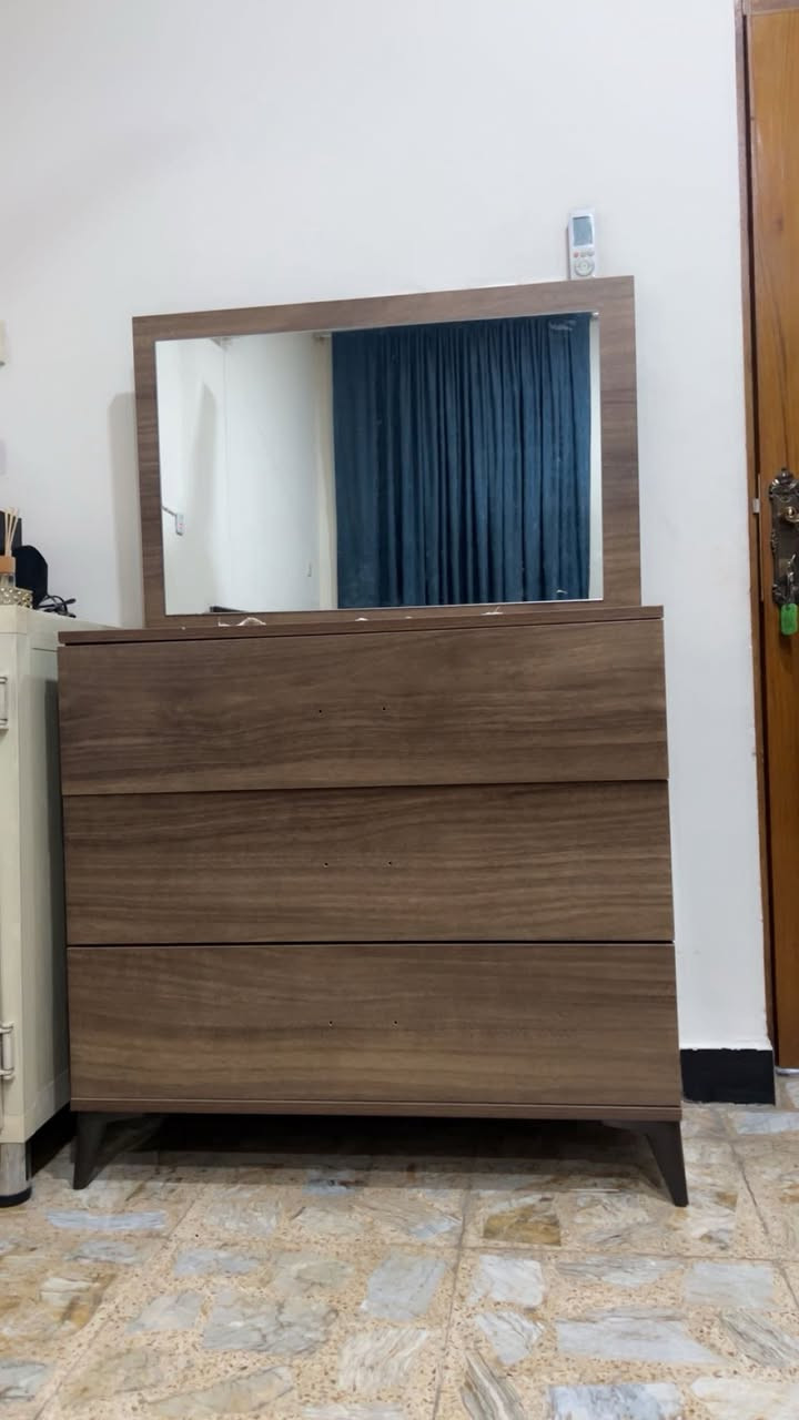 غرفة نوم نظيفة وسعرها مناسب مكانها حي العامل


**إذا كنت صاحب هذا الإعلان وتريد حذفه لأي سبب، رجاءا أرسل رسالة إلى الدعم الفني**