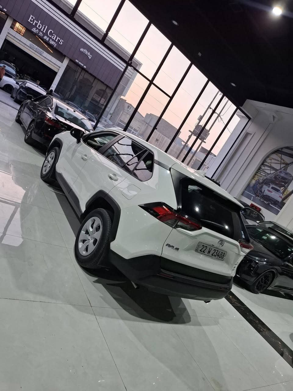 راف فور مواصفات  LE موديل 2023
بجم كبس بدون ارباك رقم الشاصي موجود 

فقط جاملغ خلفي ربع باب خلفي صبغ 

كوشنات جلد هيتر 

محرك ٤ سلندر ٢٥٠٠

تحكمات ستيرن  جهتين

هاند بريك دكمه فورويل 

ماشية 15الف

قطعتين تبريد 

٣ وضعيات قيادة

وبعد هاي مواصفات LE

السعر خاص 

موبايل  *********** وتساب 

***********
