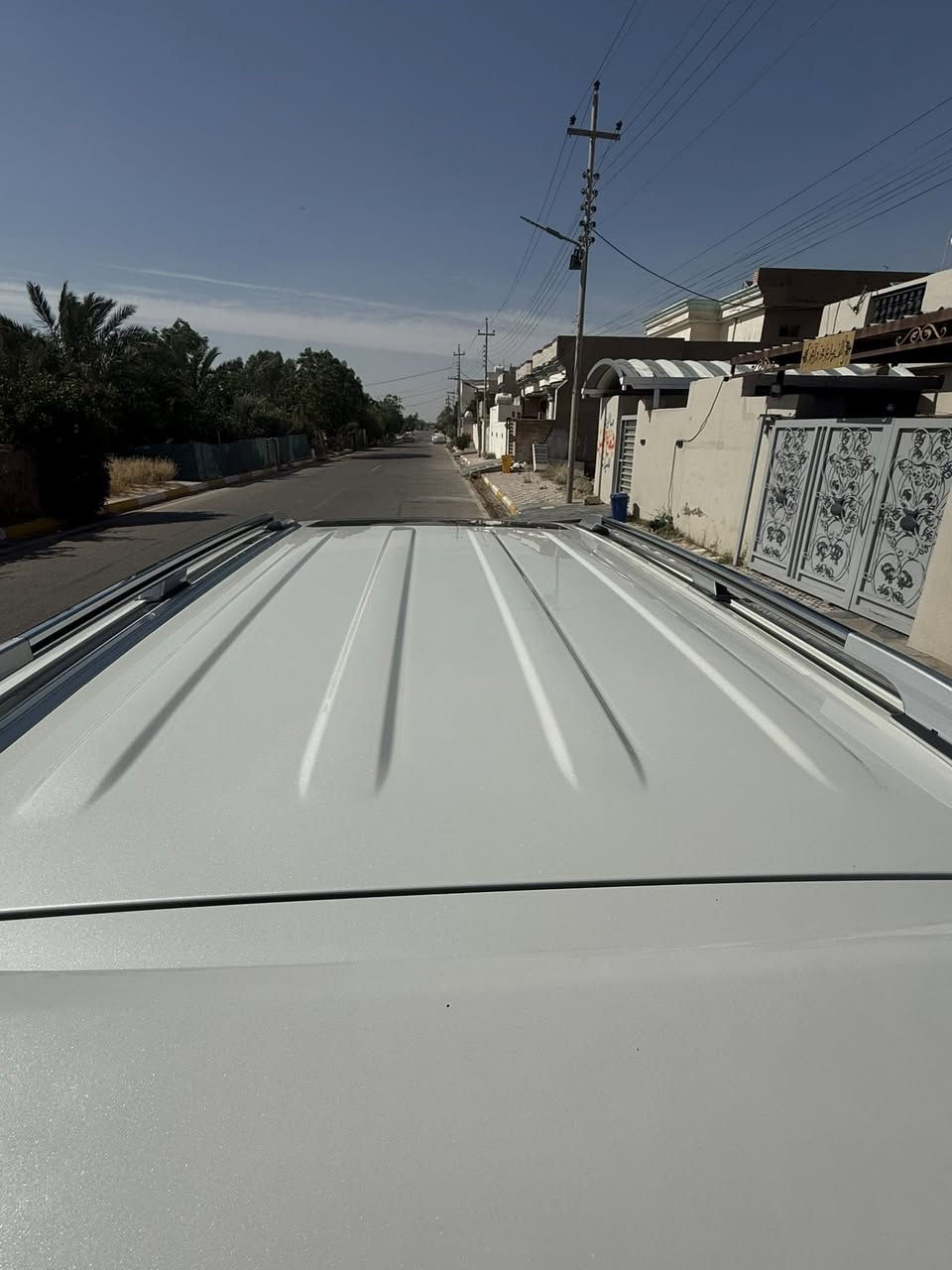 السلام عليكم للبيع لاندكروز موديل 2020 رقم بغداد بسمي مشروع وطني مكفول كفاله عامه من صبغ وتبديل وفتح حتى الدعاميات 
فول مواصفات 1/1
بصمه تشغيل
5بصمات ابواب 
فتحه سلايت
كشنات ثنين كهرباء
عداد لكزز
زراكات
مري قلاب
مري شفط
جنطه شفط
شاحن 
دبل ماوس
مثبت سرعه
سبعه راكب
ثلاث قطع تبريد
محرك v6
8ايرباك
حساس امامي
حساس خلفي
تحكمات ستيرن كامله
وباقي مواصفات ساز معروفة
 ماشيه 69 الف  حقيقي
السعر (580) وبي مجال
اللا ستفسار اتصل على الرقم***********
عنوان ديالى
