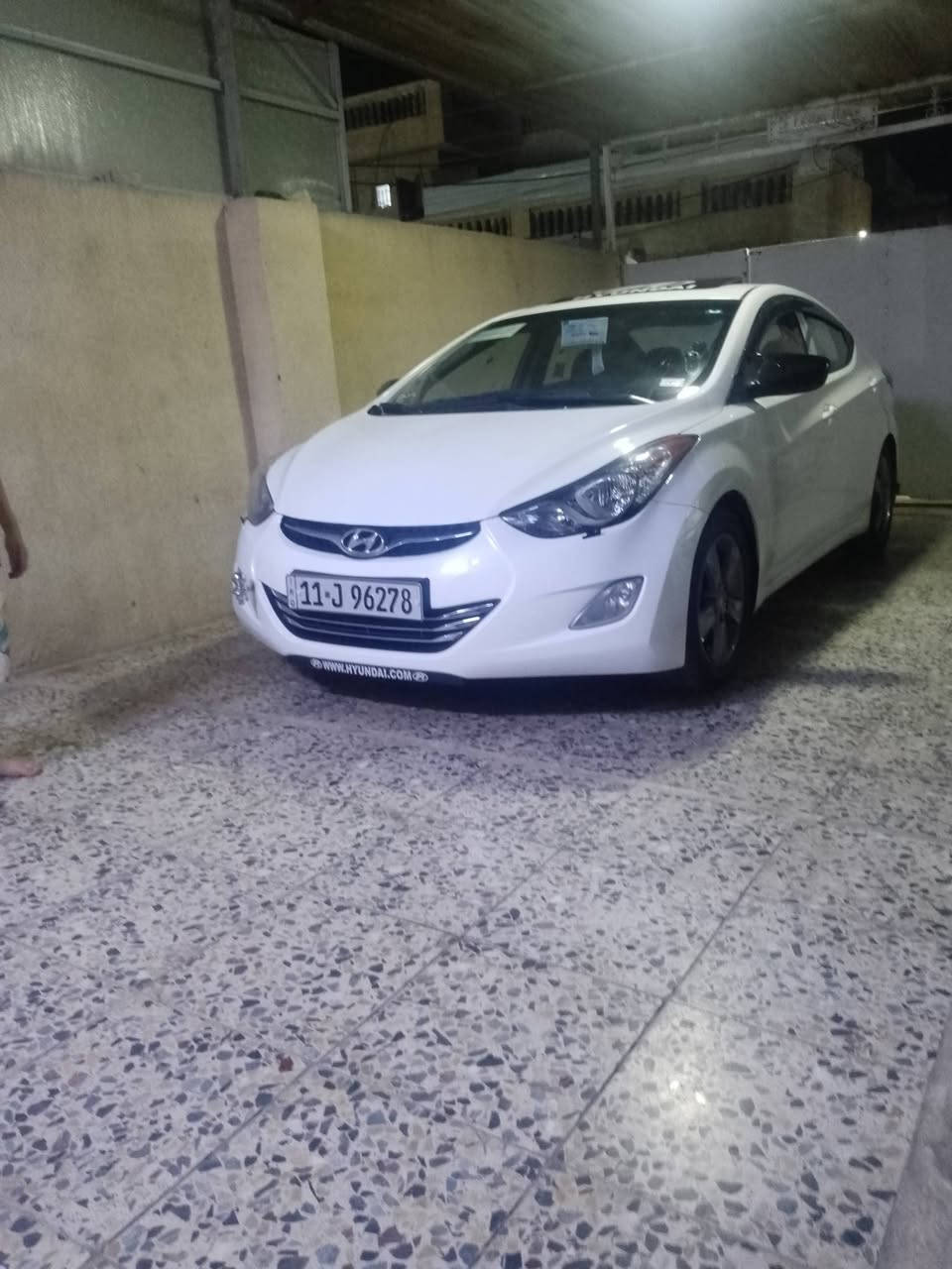 سلام عليكم النترا موديل 11 فول عدا البصمه فتحه تحكم ستيرن كشنات هيتر خلفي امامي محرك 1800 دوش كير محرك تبريد صدر خير من الله لون ابيض صدفي حادث قبغ جنطه وفوك البك لايت فقط السياره جاهزه من كلشي مصبوغه حزام لأن لونه صدفي وعندي فيدوه قبل الصبغ تجي وشوف بعينك رقم بغداد انكليزي سنويه إلى 29 بسمي السعر 100 وبيها مجال بغداد الزعفرانية ***********
