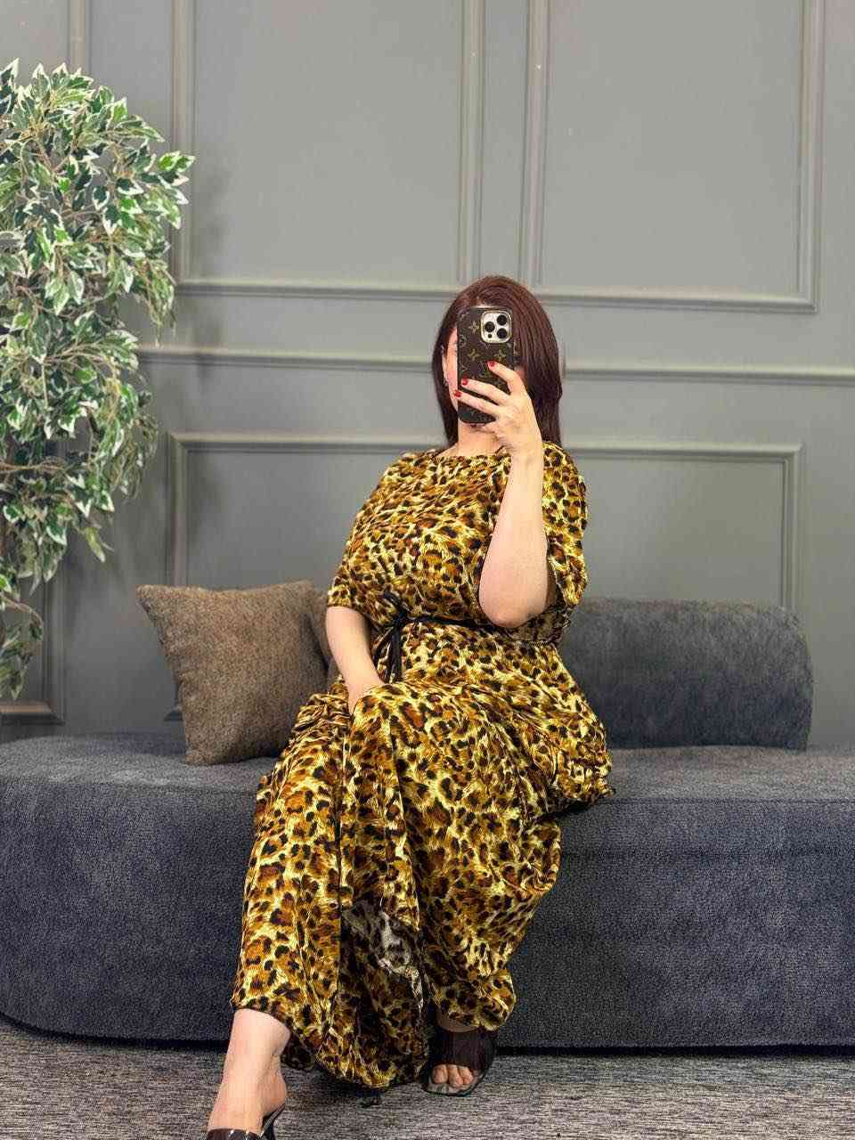 تراك  نسائي هاف 

خامة كريشة   يجنن

فري سايز  جميع الاوزان

متوفر مفرد وجملة 
توصيل جميع المحافظات 5 الف
#تراكات #ملابس #جملة #فستان


**إذا كنت صاحب هذا الإعلان وتريد حذفه لأي سبب، رجاءا أرسل رسالة إلى الدعم الفني**