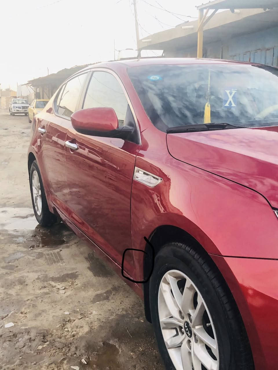 سلام عليكم ابتيما 2012 خليجي بأسمي رقم مثنى انكليزي سنويه 2030 مواصفات تبريد قطعه واحد مثبت سرعه تحكم 
جهتين مكينة 2400مامفتوحه حداديه كير تخم تايرات جديد ضربه مال خليج بل طرف جاملغ  الايمن بل خشم جاملغ الايسر بارد سعرها 125بيه مجال
خشم بنيد بارد سياره جديده مال جناي ***********
