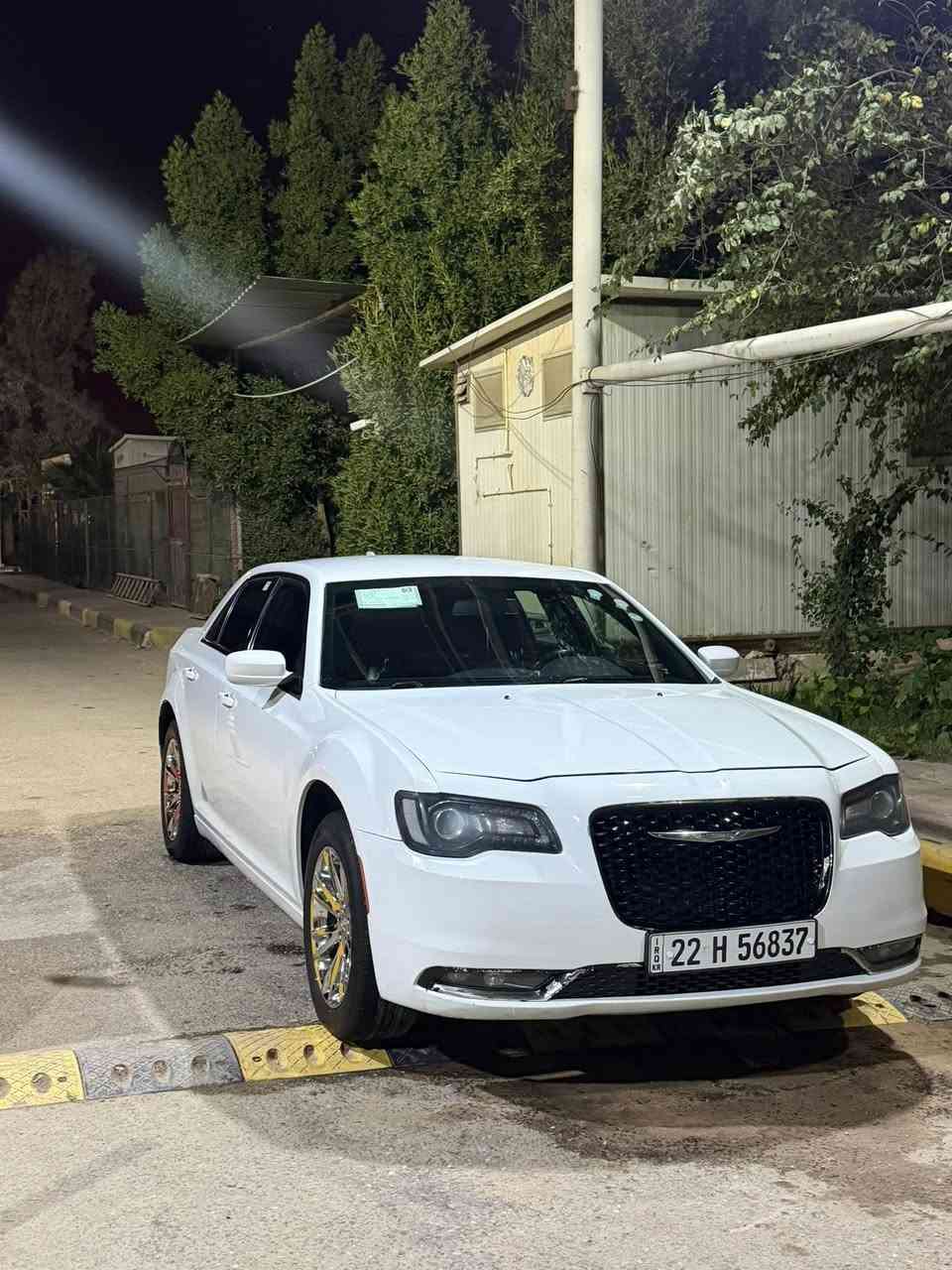 السلام عليكم كرايسلر موديل ٢٠١٩ كندي كفاله عامه رقم سنويه جدد  سعر ٢٧٠   مكان بصره ***********
