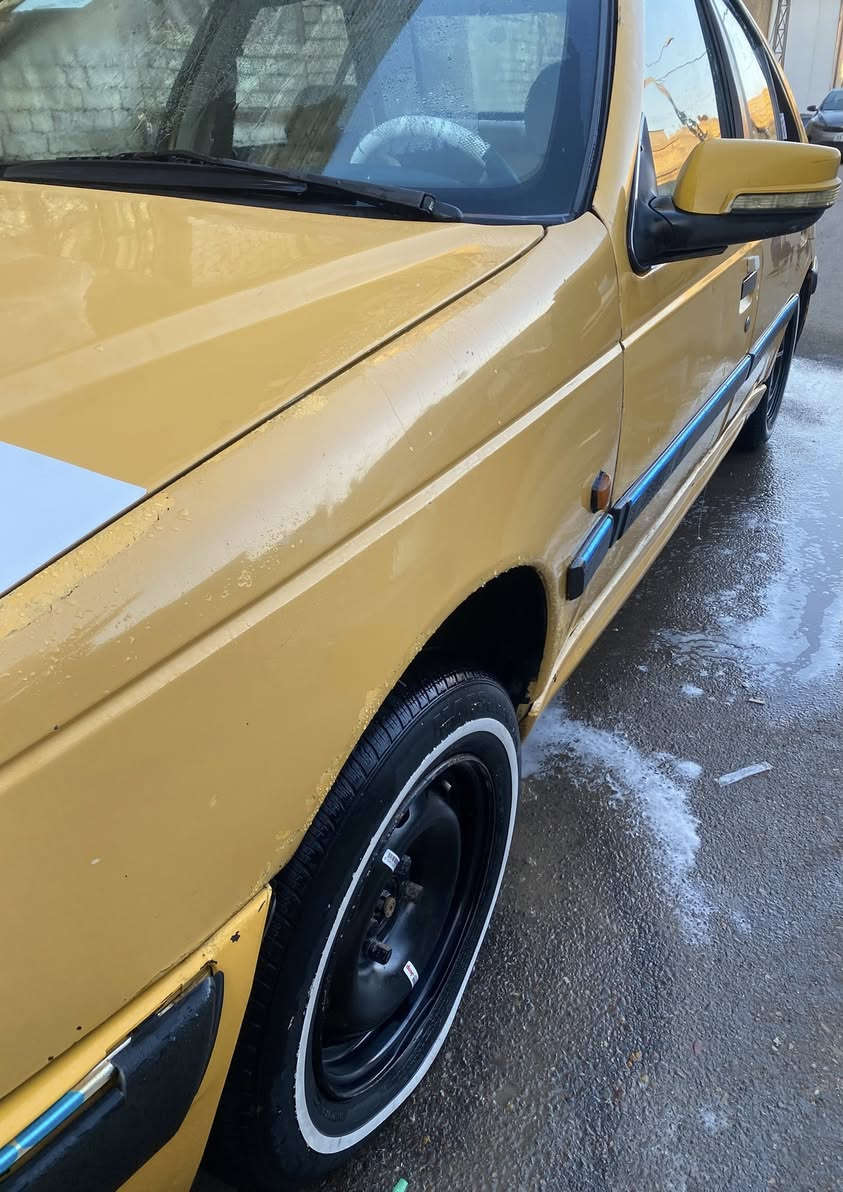 بيجو بارص 2015 ترهم مراوس مكينه كير خير من الله دوشمه كهربائات كلهه شغاله حداده جديده سنويه جديده تخم تاير بيهه باب مبدل السعر38 وبيهه مجال المكان بغداد
***********
