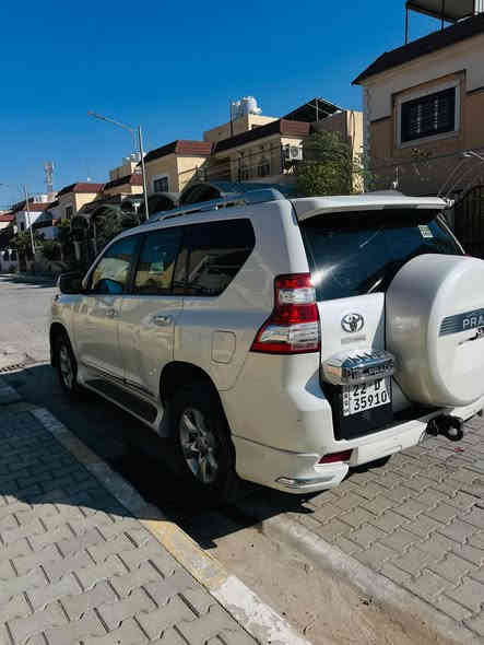 سلام عليكم
 برادو 2013 محدثه 2017                        
4 سلندر 
رقم اربيل وكالة عامة ب أسمي
بيها الچاملغ الامامي صبغ بدون حادث وبدون معجون
 وسونارها موجود بالصور تكحيلات بسيطه بيها  
سيارة نضيفه وما عايزها شي ومتانة وقوة البرادو معروف
 وكلشي واضح بالصور أمامكم
سعرها 240 وبيها مجال قليل
 وأي استفسار الاتصال على هذا الرقم ***********
