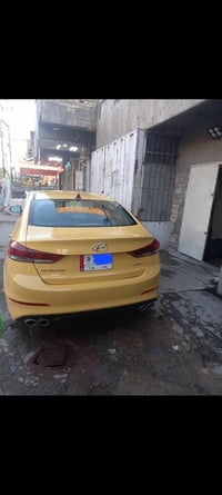 أمريكي • بصمة وفتحة • بغداد