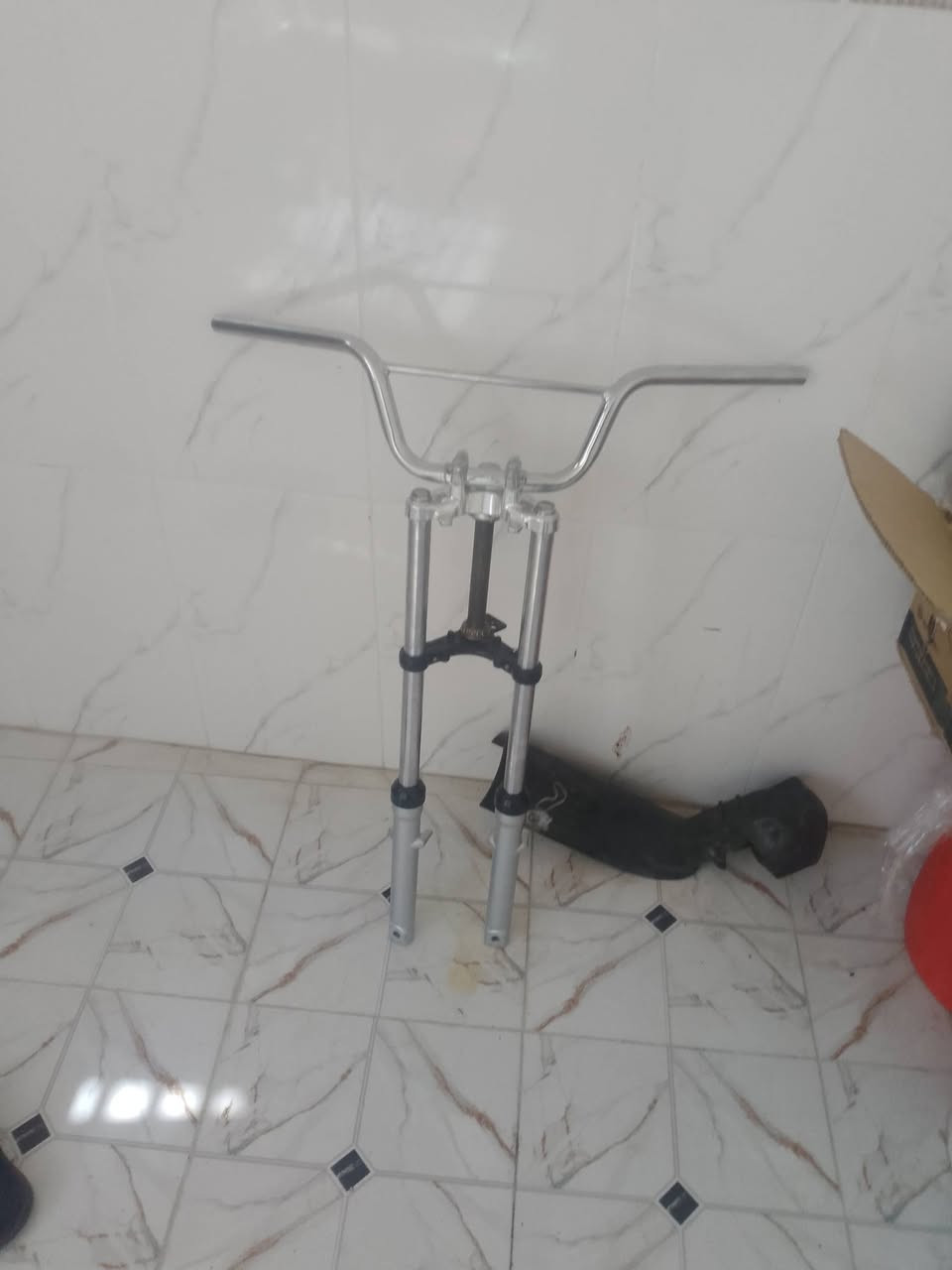 صدر كامل ودبلات وره جدد شتريتهن من نوفل وماشادهن للبيع جدد مامشدودات مو شراي لاتعبني فدوه روحلك


**إذا كنت صاحب هذا الإعلان وتريد حذفه لأي سبب، رجاءا أرسل رسالة إلى الدعم الفني**