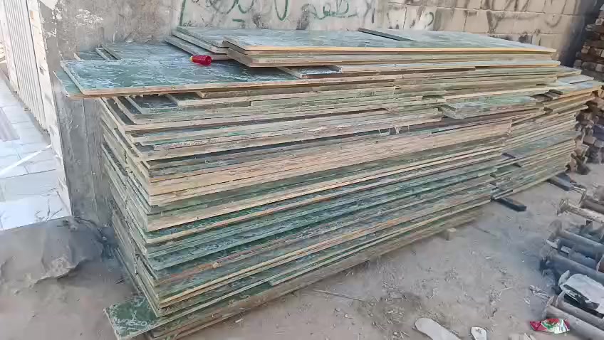 بلاويت للبيع 60 قطعه استندر شغله وحده عنوان حله ***********
