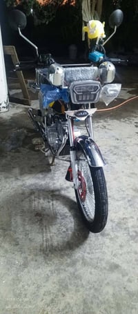 شباب دراجه البيع السعر ٨٧٥ ‏‪07808938941‬‏