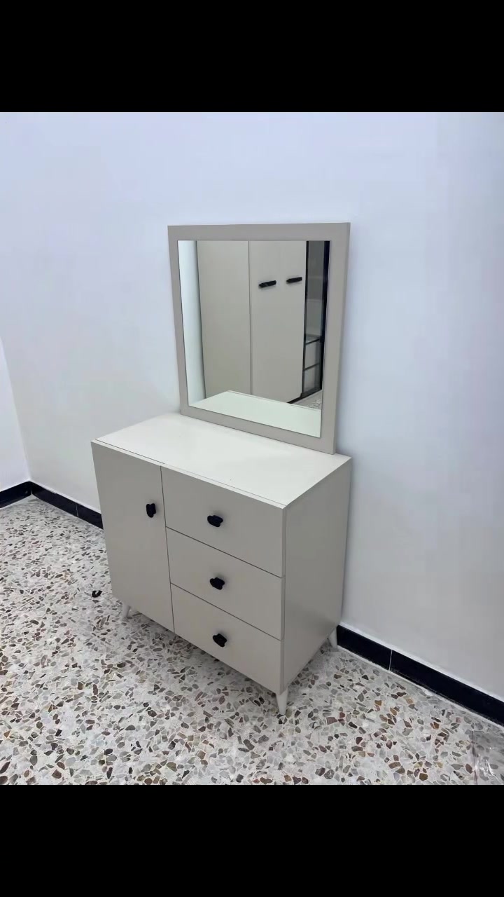 نجار بابل تصليح غرف نوم
***********
*********** واتساب
كادر فني تركيب وتصليح جميع انواع غرف نوم تركي صيني عراقي مصري ضمان فتح وشد أكثر 10مرات
