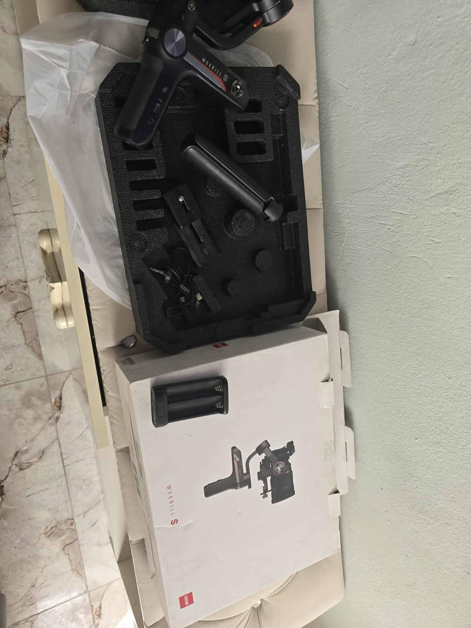 رونين للبيع بسعر مناسب. كامل ملحقات السعر 300 وبي مجال بسيط
مكاني بغداد ماعدي توصيل
للتواصل مراسله خاص او اتصل ع الرقم ***********
