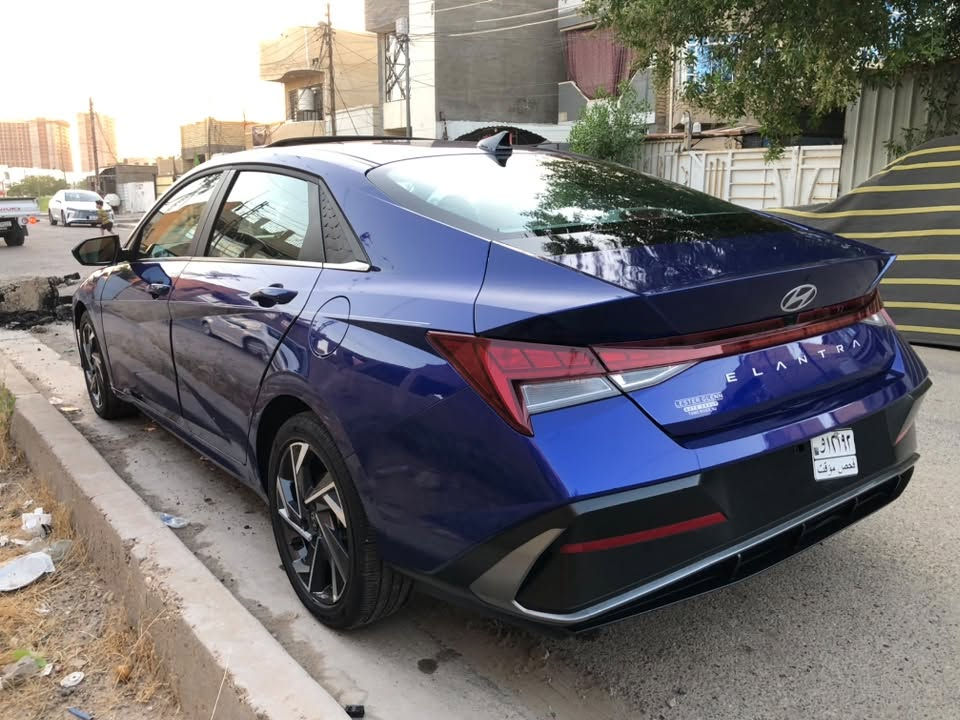 سلام عليكم للبيع النترا وارد امريكي موديل 2025 دخول جديد بدون رقم منفيست بسمي موصفات فول شحن موبايل وايرليس فتحه سقف ردار ثنين امامي وخلفي ثنين تتفئ كشنات دشبول 24 لون موصفات الفول معروفه حادث السيارة تبديل بنيد وبارد بل جاملغ لايسر السيارة قطعه وحده بدون ايرباك السعر 155 وبيه مجال مكاني بغداد حي الجهاد رقمي ***********
السيارة بيه سونار
