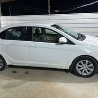 ڤولكس صالون موديل 2011 مكينة كورلا كير نظيف حدادية وسط سيارة مكفوله من...