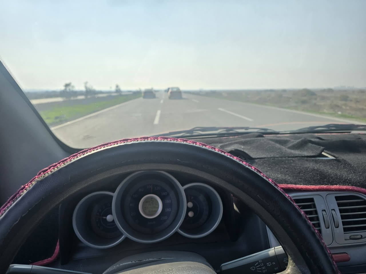 سيارة A1 ٢٠١٣ للبيع
السيارة ماشية ٧١ ألف كم فقط السيارة نظيفة جدا وكل شي على وضع الشركة لايوجد شيء لايعمل.
المواصفات:
• أرضية مغلفة جلد
• حساسات خلفية
• شاشة أندرويد
• كاميرا خلفية دوّارة
ادامة كاملة تم تبديل دهن المحرك قبل كم يوم اصلي  كذلك  تم تبديل دهن الكير قبل فتره كذلك تخم تايرات جديد.
الملاحظات:
يوجد جراد بسيط في القمّارة والبنيد، وصبغ في الدوسات فقط.
الموقع بغداد السيدية السعر المطلوب ٣٩ ورقة وبيها مجال
الشراي يتصل ويدلل  ***********
