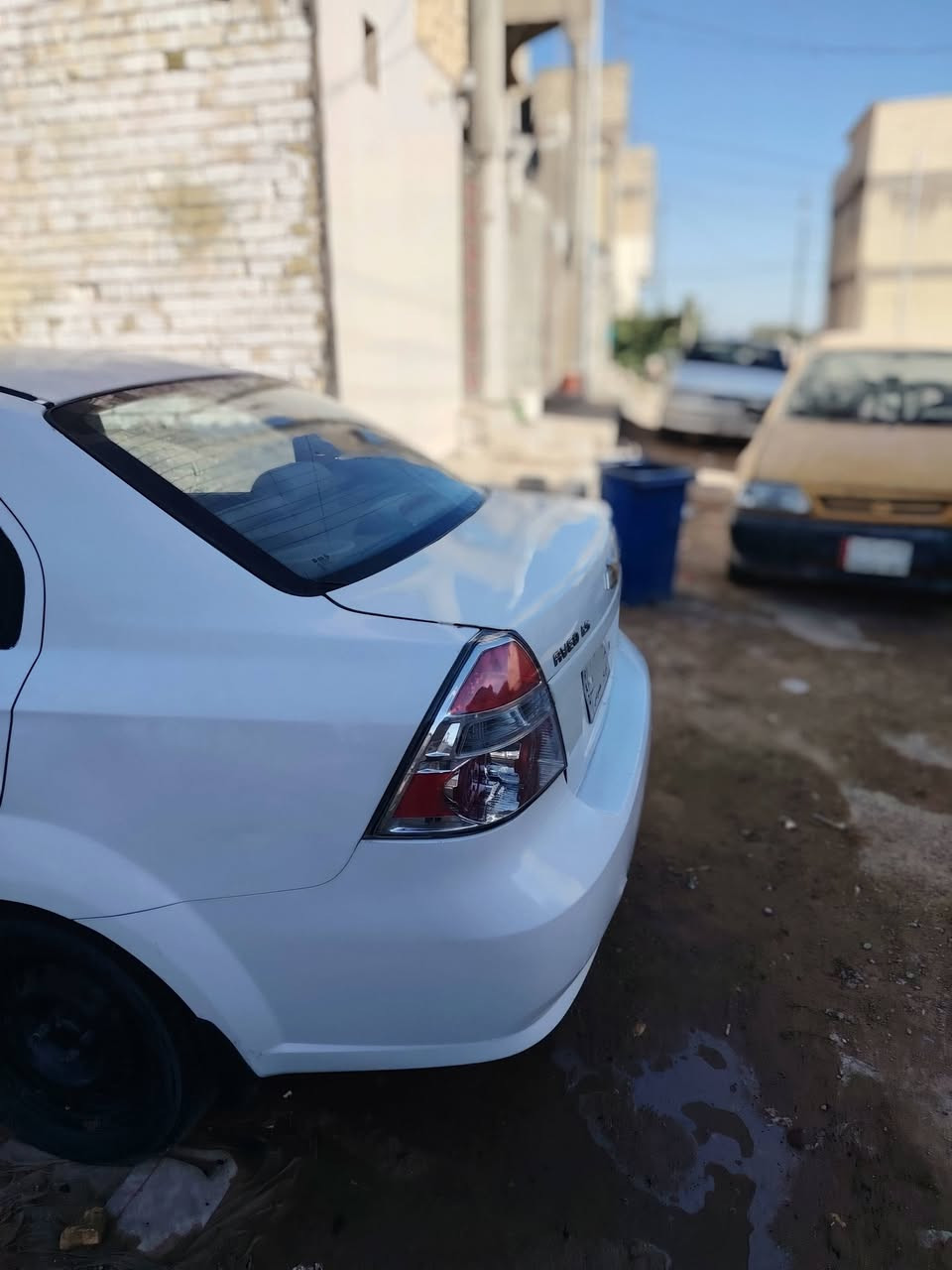 افيو موديل 11 خليجي رقم انكليزي سنويه لل 2030 مكينة وكير ع الشرط مكينه مفتوح تدفئة تبريد فول الباب الورة السايق مفتوح مكفوله من المعجون والضربه بيهة صبغات داير ما داير ابيعك حزام  السعر 63وبيهة مجال للتواصل *********** مكان السياره نحف حي النداء غير متواجد ع الفيس
