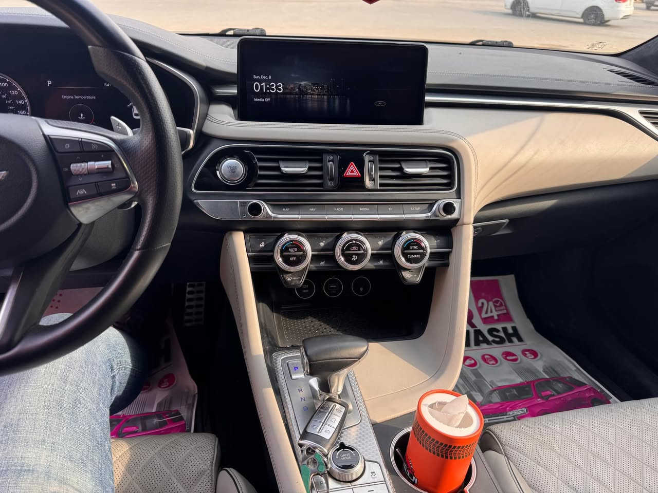 سلام عليكم
Genesis g70 V6 3.3 Twin turbo (2022)
العداد :67 
الفئة: برستيج تو ويل (دفع خلفي)

رقم التواصل :***********
لون : ابيض 
حادث السيارة : موجود بصور
شوت رياضيه ابلادي 
برنامج تزويد من امريكا
رقم بغداد باسمي
السيارة فول 1/1 اعلى فئة
- فتحة سقف بانوراما
- داتا شو
(eco- normal-sport-sport plus- costume) وضعيات قيادة 5 -
- اكزوز بلادي رياضي + بيها اكتف كزوز
- لانج كونترول
Auto Hold -
- شاشة كبيرة
- كشنات امامي تدفئة تبريد
- كشنات كهربائية + ميموري
- كشنات بقلاوة ابيض ملكي
- تدفئة ستيرن
- ستيرن كهرباء
- كامرات ٣٦٠ درجة
- حساسات امامي خلفي
السعر 245 بيها مجال

