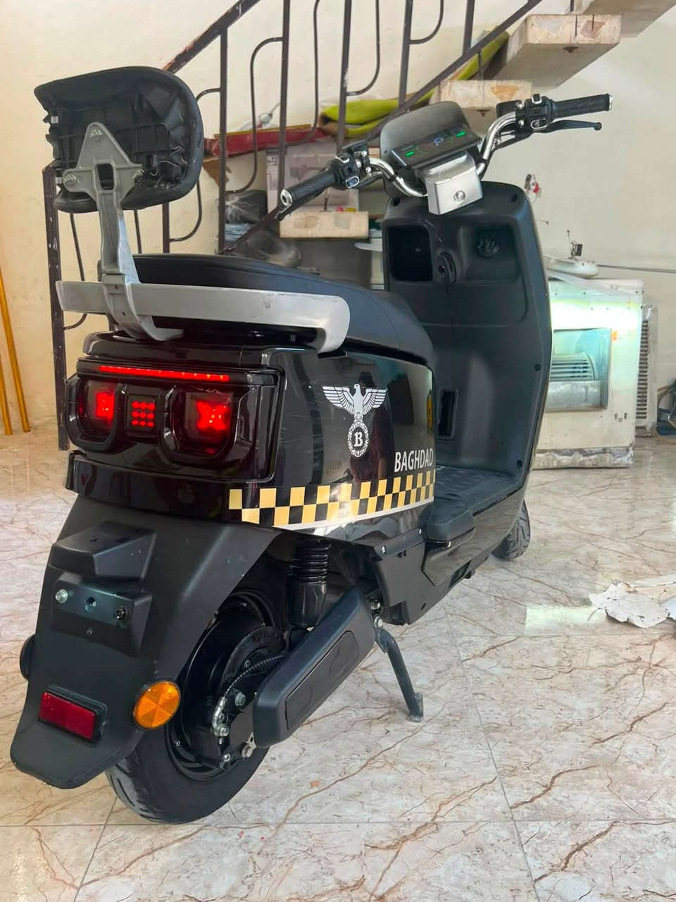 دراجه شحن شركه بغداد فول مواصفات موديل 26 بطاريات 6 بيه بك 4 سرع ملف 2000  السعر 650 وبيه مجال للشراي مكاني بغداد العامريه للاتصال ***********
