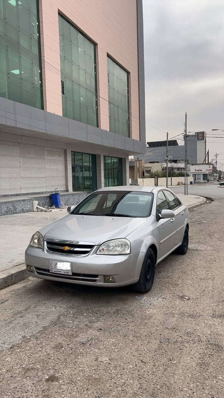 اوبترا 2008 للبيع
محرك كير شرط 
طخم جديد قبل سبوع بدلته 
تدفءه تبريد كلتو شغال شاشه كامره
بيها جاملغ امامي مبدل وثلاث مكانات بارد بدون صبغ 
سياره ميحتاجلها مصرف
السعر 90 وبيها مجال بسيط 
للاستفسار ***********
