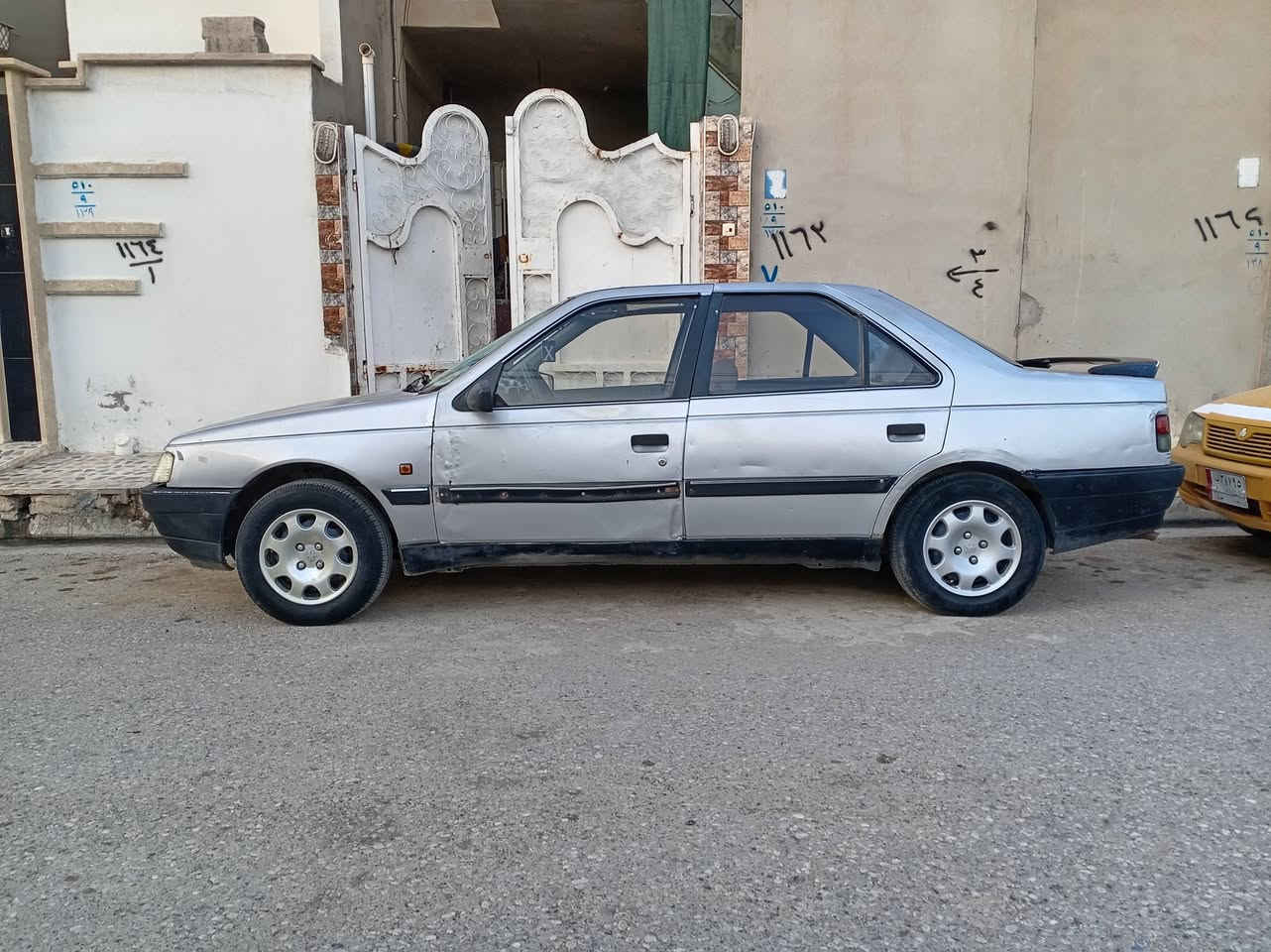السلام عليكم بيجو للبيع رقم جديد سنوية الى 2030 شرط التحويل.. السعر 20ورقة 
قفل مركزي 
كابون جديد صدر امامي خلفي جديد المكينة اثر نفخ طخم تواير جدد... مكاني موصل حي السماح... ***********
***********
