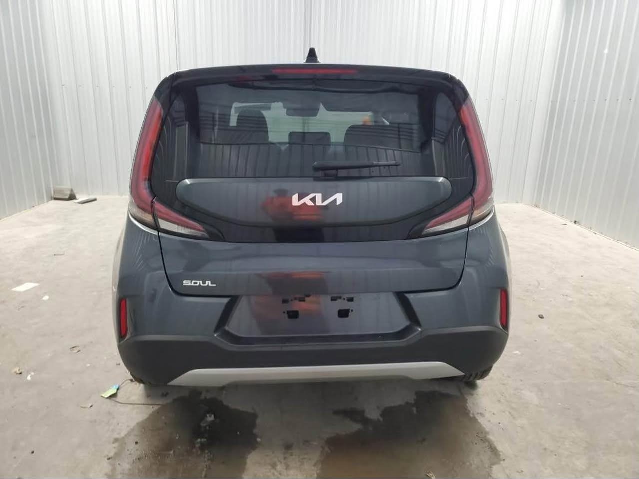 السلام عليكم 
للبيع كيا صول 2025 حالياً بالعقبة تنطي جنسيتك تدخل بأسمك 
بالامكان تدخل شهداء
ماشيه 17000 m  
حادث السياره جانبي بجم كبس فقط ايرباك البردة 

المواصفات/
شاشة دجتل  
محرك 2000 دوش 🚀 
رادار امامي
رادار خلفي
رادار جانبي
شاشة كبيرة
كامرة دوارة
سستم صوت 
اوتو ستوب
تحديد مسار
قيادة ذاتية
توقف ذاتي 
تنبيه عند مغادرة المسار
مانع انحدار
حساسات 360 درجة
وضعيات قيادة
وبعد بيها مواصفات
السعر  95 ورقة بدون كمرك وبدون تصليح
للاستفسار *********** متوفر واتساب حلة, بابل
