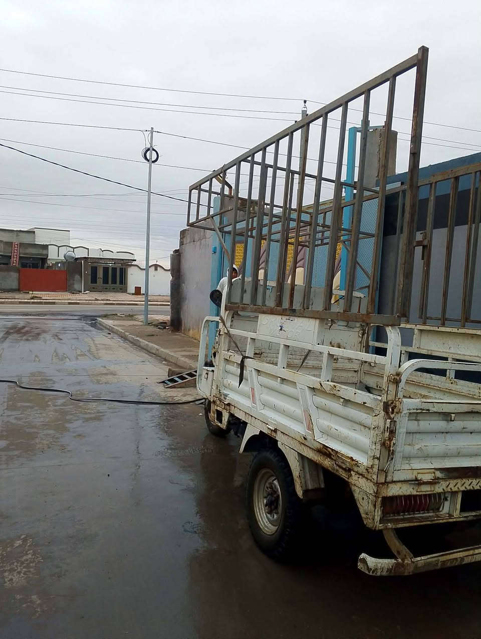 سلام عليكم ستوته للبيع السعر مليون قفل الاتصال ***********
