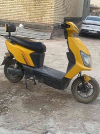 دراجه شحن بطاريات His 23 امبير جديدات يقرن 11 . بيها عته بالمشي كالولي...